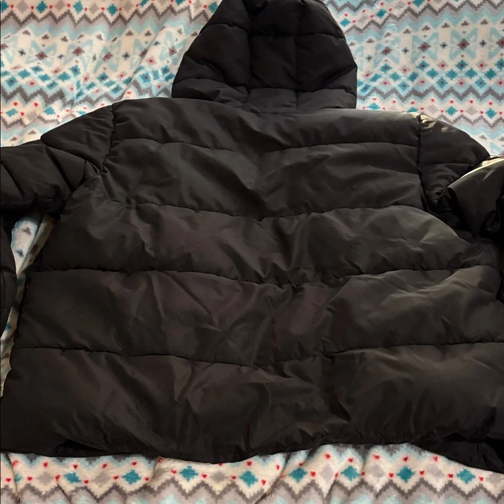 Swiss Tech Kids Black Hooded Puffer Jacket